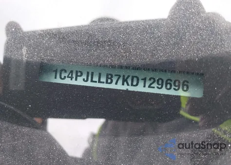 2019 Jeep Cherokee Latitude Plus Fwd z USA, uszkodzony, nr VIN 1C4PJLLB7KD129696